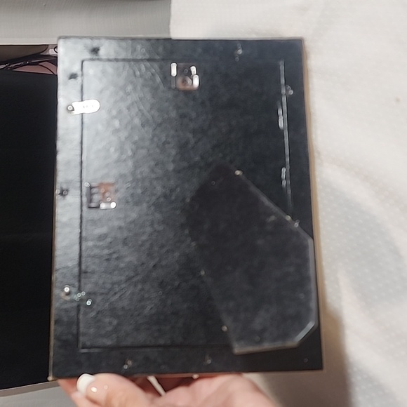 Gold Picture Frame with Elegant Accents - Picture 4 of 6